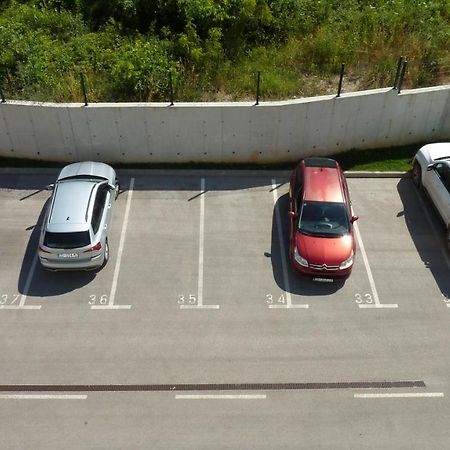 Apartment Jere With Private Parking Zadar Exterior photo